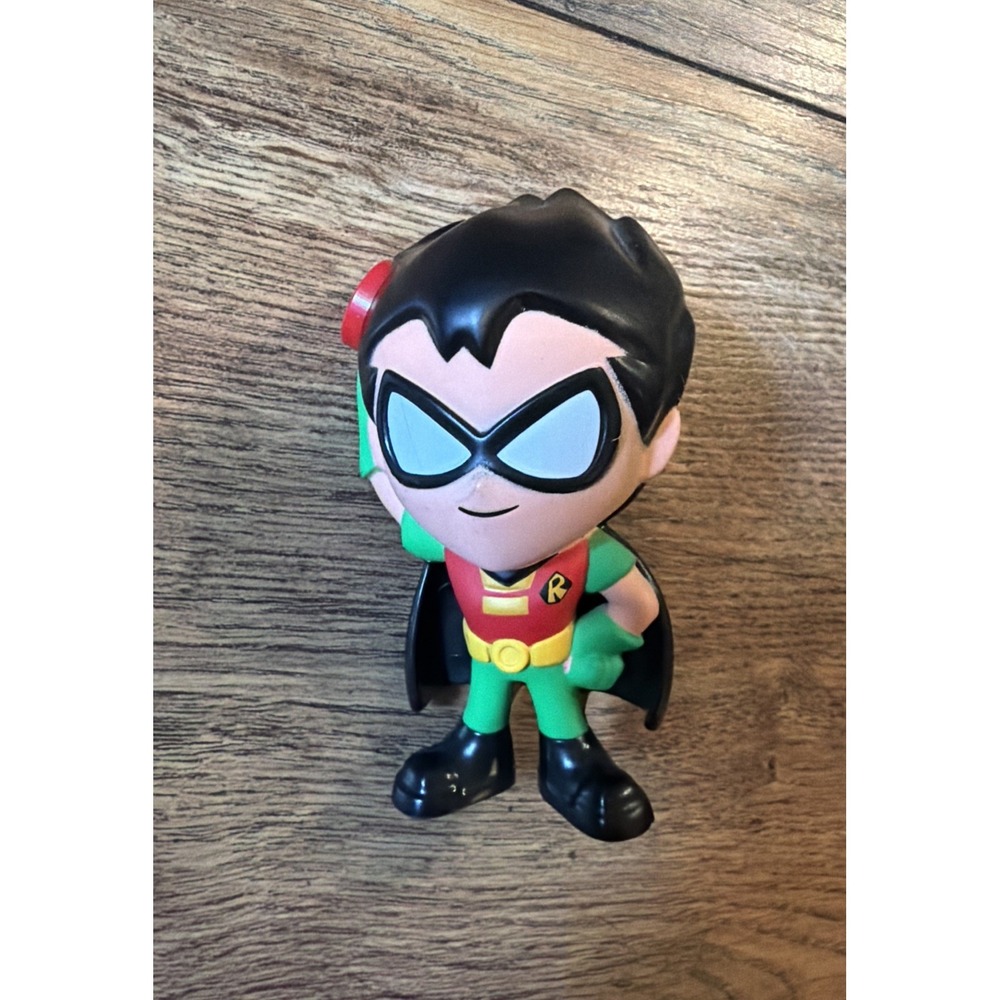 2019 DC COMICS MCDONALD'S TEEN TITANS GO ROBIN
